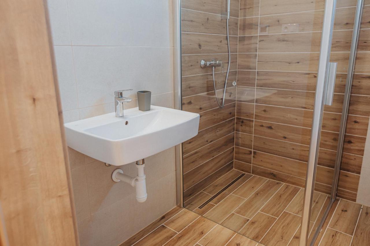 Apartmany U Skraba Bešeňová エクステリア 写真